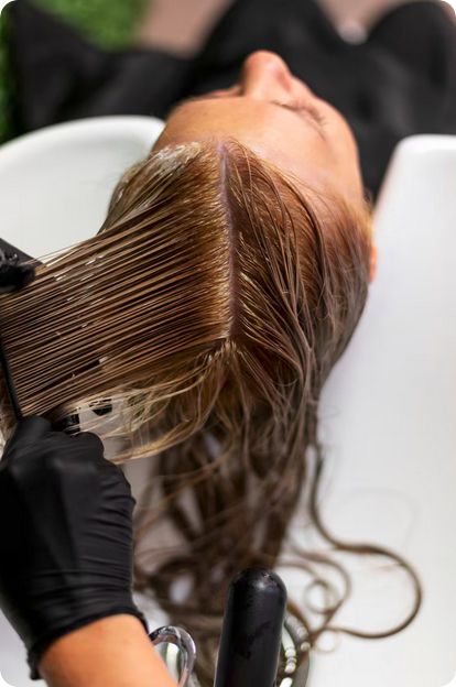 Química Limpa Capilar, Cuidado Capilar Sustentável, Laces and Hair, Cabelos Puros, Cabelos Fortes, Ingredientes Naturais, Saúde Capilar, Queda de Cabelo, Produtos Capilares Naturais, Tratamento Capilar Inovador