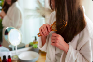 Descubra a Hidratação Molecular Capilar da Laces: ciência e natureza para umidade profunda, reparo de danos e brilho duradouro. Transforme seus cabelos!