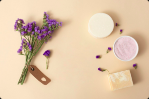 Explore os Neurocosméticos Capilares Naturais da Laces and Hair. Conecte beleza, mente e sensações em seus fios para seu bem-estar